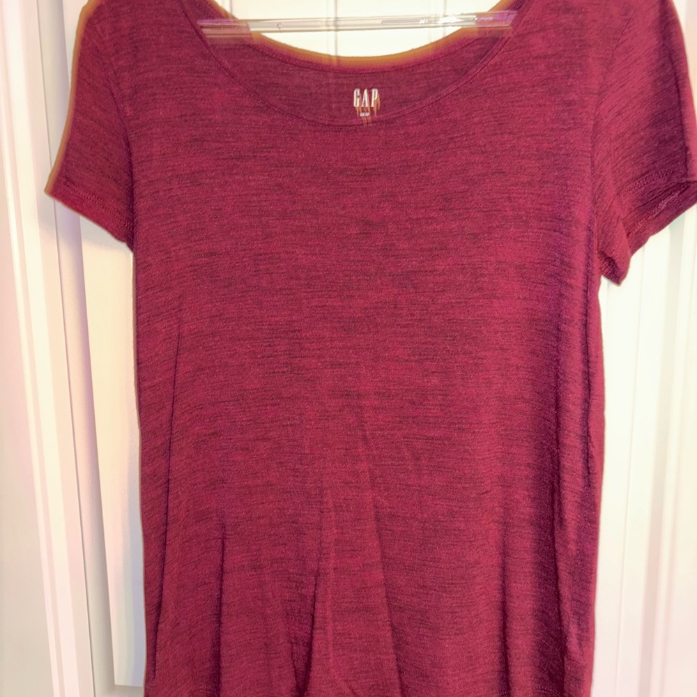 GAP T-shirt